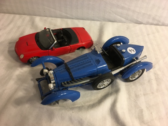 Lot of 2 Pieces Collector Loose Assorted Die-Cast Metal Cars Blue & Red 1:18-1:24 Scale
