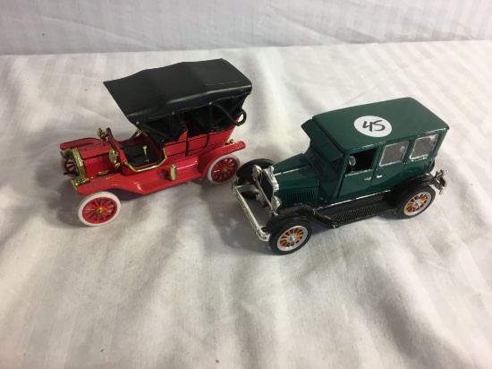 Lot of 2 Pieces Collector Loose Assorted Die-Cast Metal Color Green & Rede/Black -See Photos