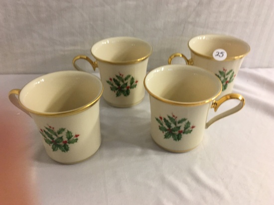 Collector Holiday Lenox Set of 4 Pieces Fine Ivory Glass 5G72A Holiday CVD Cass Size:6x11x11" Box Si