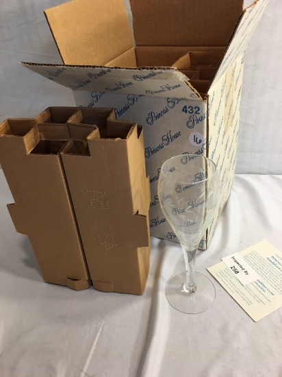 Princess House # 432 Heritage Crystal Champagne Flutes Wine Glasses - Set of 4 9.3/4" by 7"Width