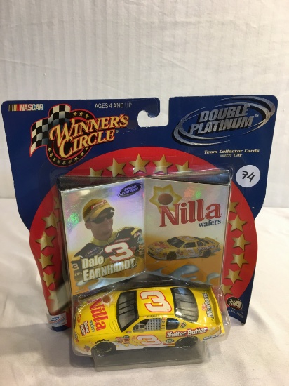 Collector Winners Circle Dale Earnhardt Jr Nilla Wafer Die Cast Car 1:43 scale