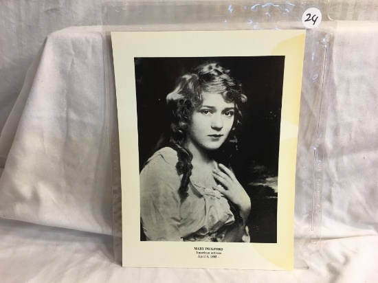 Collector Vintage  Photo Black & White Of Mary Pickford American Actress April 8, 1893