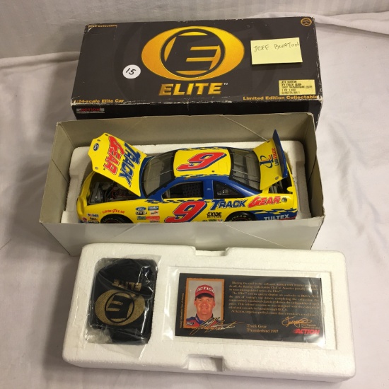 Action Racing Collectibles Elite Ltd. Edt. Jeff Burton #9 Track Gear 1997 Thunderbird Elite 1:24 Sca