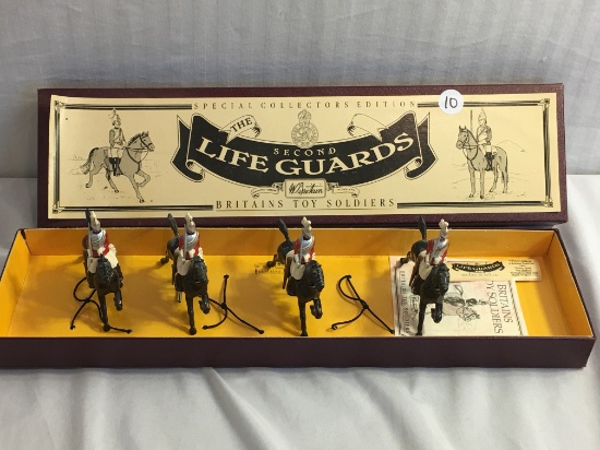 Collector Britains Second Lifeguards Hand Painted Metal Model Figures Box: 4"x15.5"