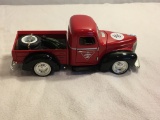 Collector Liberty Classics Canadian Tire Corp 1947 Limited Edition Die Cast Car Bank 1:24 Scale