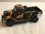 Collector 1946 Dodge Power Wagon US Marine Corps Replica Die Cast Car 1:24 Scale