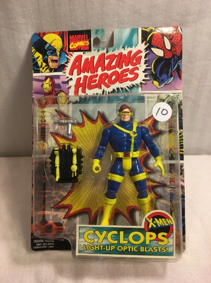 NIP Collector Toy Biz Marvel Comics Amazing Heroes Cyclops Action Figure