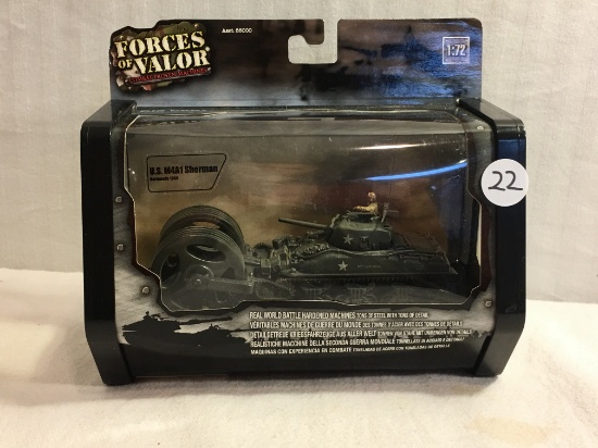 NIP Collector Unimax Forces of Valor U.S M4A1 Sherman Tank Die Cast 1:72 Scale
