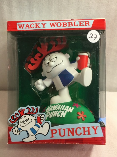NIP Collector Funko Wacky Wobbler Punchy Figure Box: 7.5"x6"