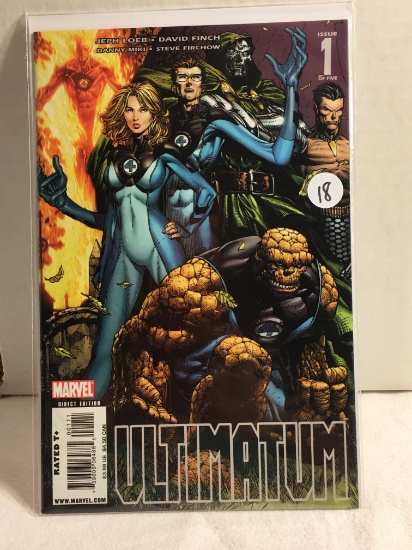 Collector Marvel Comics Ultimatum Issue #1 Comic Book