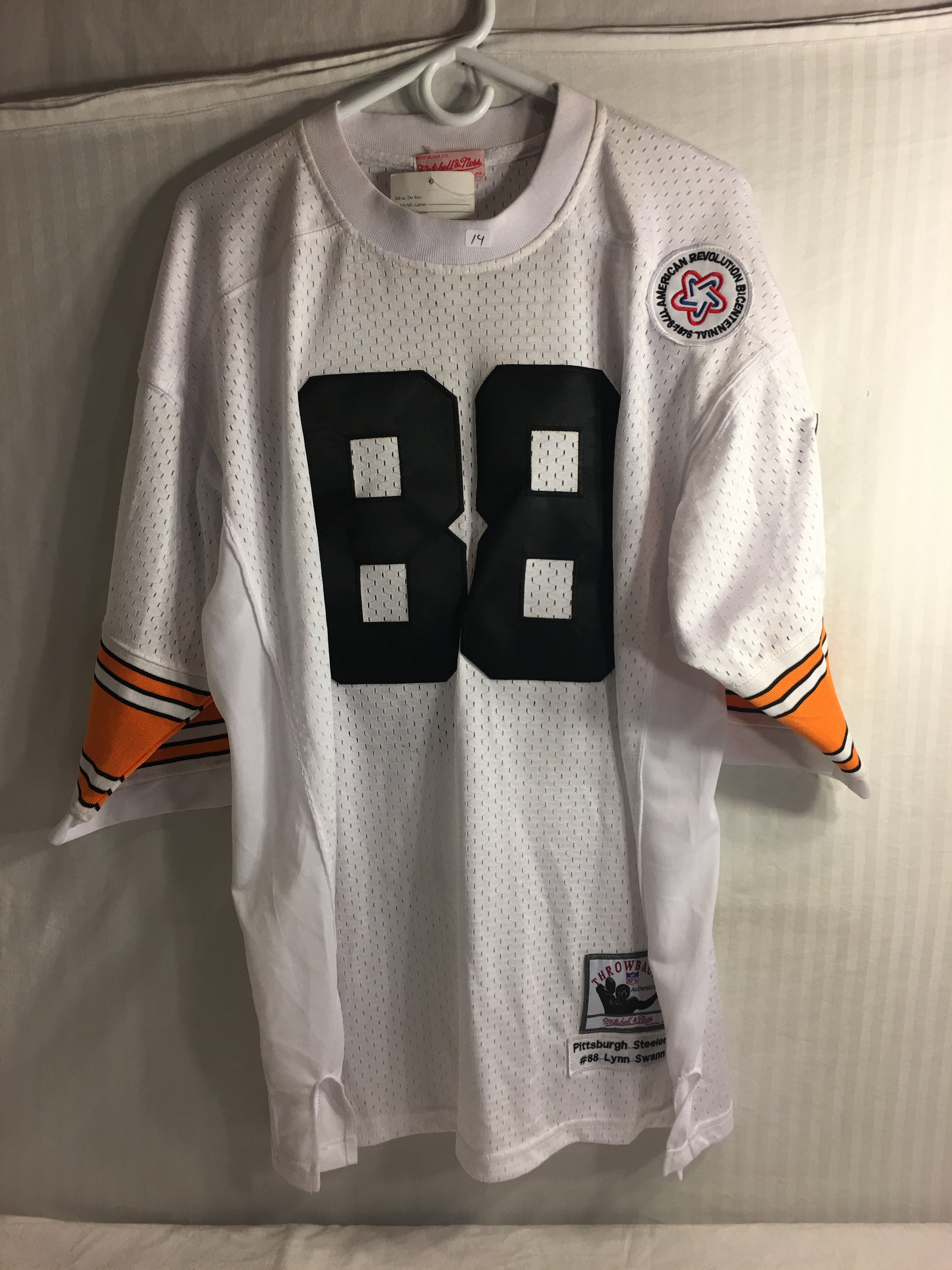Collector NWT NFL Mitchell & Ness Throwbacks