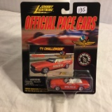 Collector NIP Johnny Lightning Official Pace Cars '71 Challenger Car