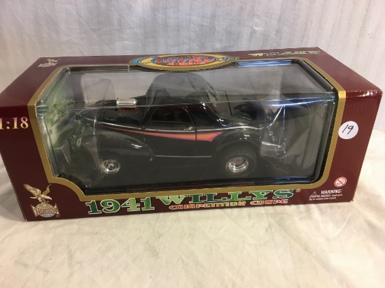 Collector Road Legends 1941 Willy's Competition Coupe Scale 1:18 DieCast Metal