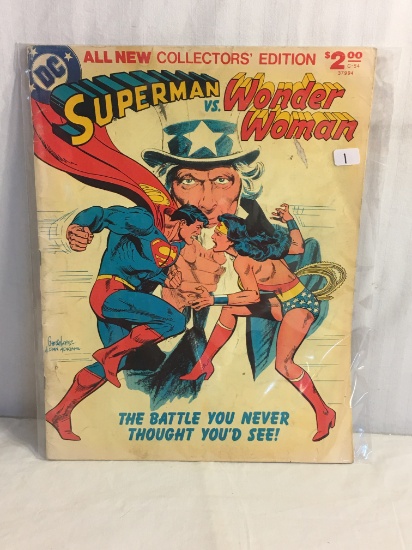 Collector Super Large DC, Superman VS. Wonder Woman All New Collector's Edition Magazine Comic