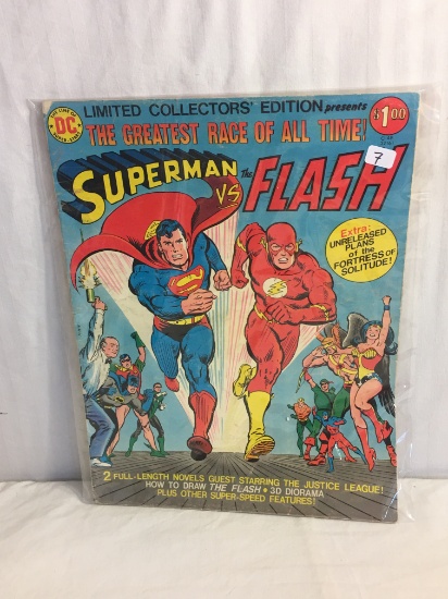 Collector Vintage DC Limited Edition Presents Superman VS. The Flash Comic Magazine
