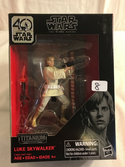 Collector NIB Star Wars The Black Series Hasbro Titanium Luke Skywalker Action Figure 7"Tall Box