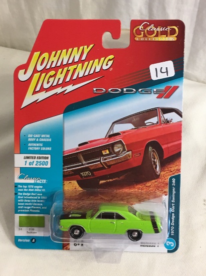 NIP Johnny Lightning 1:64 Scale DieCast Metal Car 1970 Dodge Dart Swinger 340 Release 1 Car