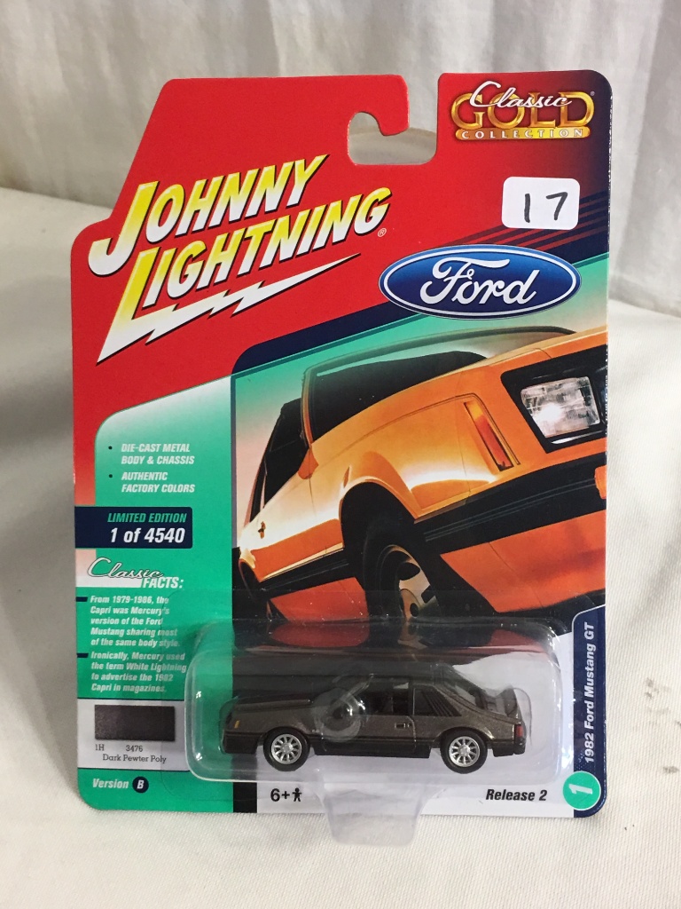 2018 Johnny Lightning *CLASSIC GOLD 2B* PEWTER 1982 Ford Mustang GT NIP 