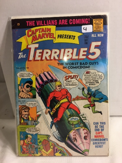 Collector Vintage 1967 The Villains Are Coming Captain Marvel Presents Th terribles Comic Book