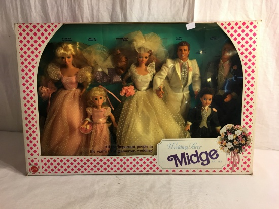 Collector 1990 Mattel Wedding Party Midge Gift Set Doll Size:21"Width by 14"Tall Box Size