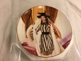 Collector Gone with The Wind Turner Entertainment Series Scarlett Shopping Spree Porcelain Plate