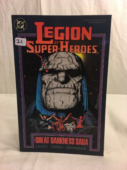Collector DC Comic Book Legion Of Super-Heroes The Great Darkness Saga Book