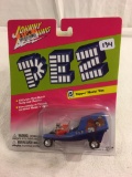 Collector NIP Johnny Lightning PEZ Topper Movin' Van 100% DieCast Metal Body and Chassis Car