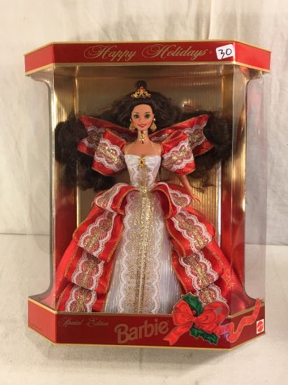 NIB Collector 1997 Happy Holidays Barbie Doll in White & Red Dress Box: 14"x12"