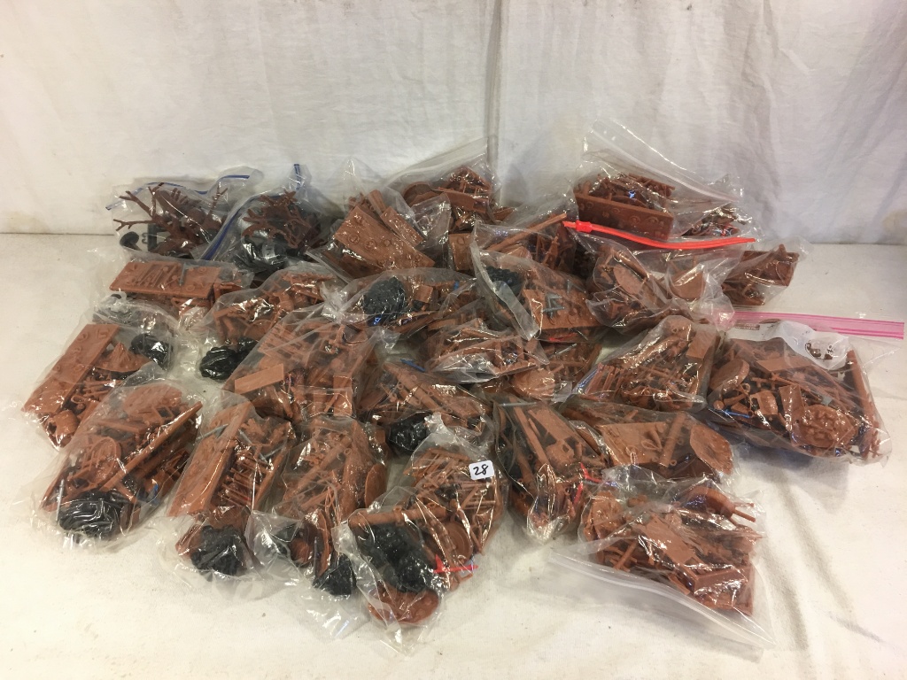 Lot of 25 Piecs Collector Marx Brown Color Plastic Accessory Toys - See Pictures