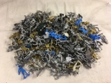 Lot of 150 Pieces Collector Loose Marx Miniatures Military Army Mini Figures - See Photos