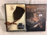 Collector The Wizarding World of Harry Potter Antique Feather Dip Souvenir Gift