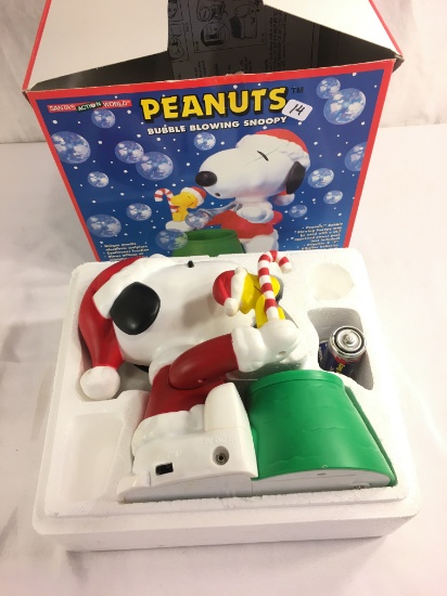Collector Santa's Action World Peanuts Bubble Blowing Snoopy Box Size:8x9.5"