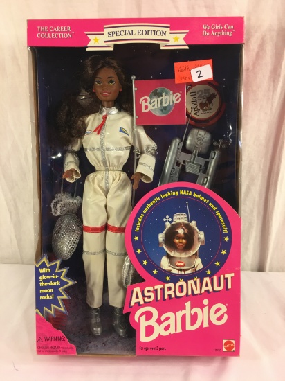 NIB Collector Barbie Mattel Doll Special Edt. The Career Collection 12150 Size: 12.5"T Box