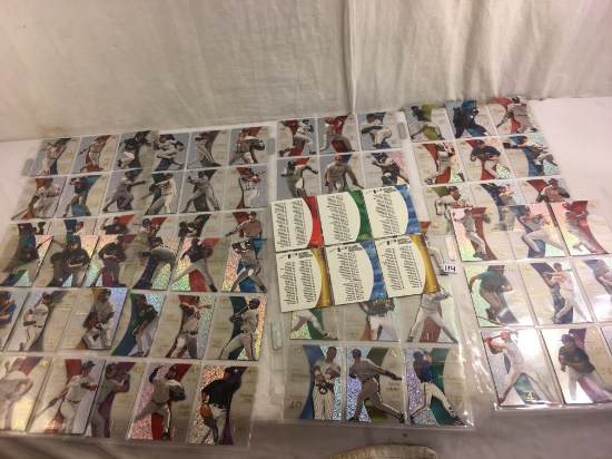 COLLECTOR MIXED SPORT & MARVEL, DC,TRADING CARDS,