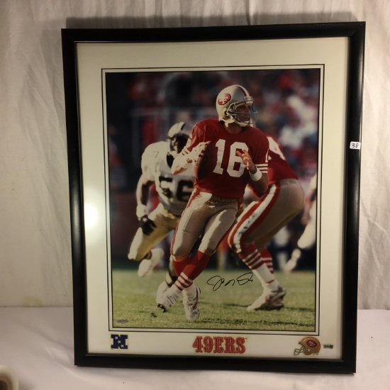 Collector Autographed San Francisco 49ers Joe Montana Signed Autograph Framed 25.5"x22"