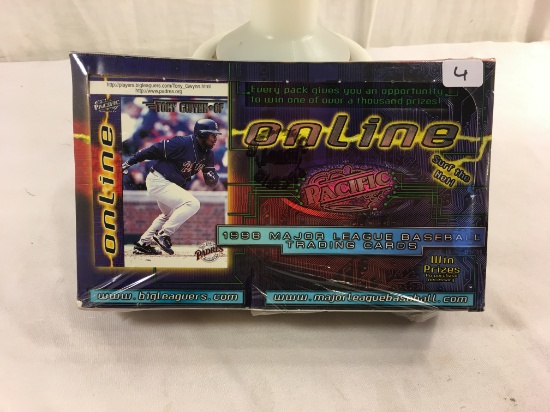 NIB Collector Sealed 1998 Online Major League Baseball Trading Cards