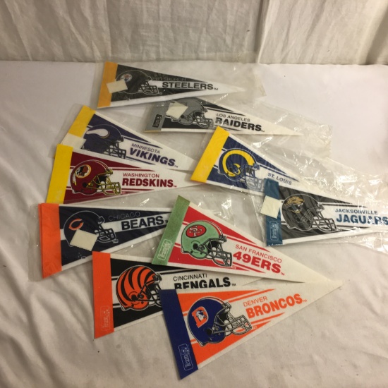 Lot of 16 pcs Collector Assorted NFL Mini Pennants
