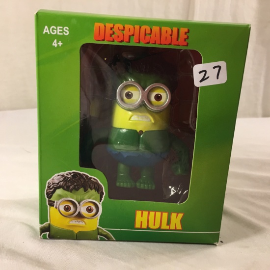 NIB Collector Super Warior Despicable Super- Heroes Action Figure "Hulk " 5.5'T Box