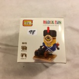 Collector NIB Minions Iblock Fun LOZ 9615 640 Pcs - See Pictures