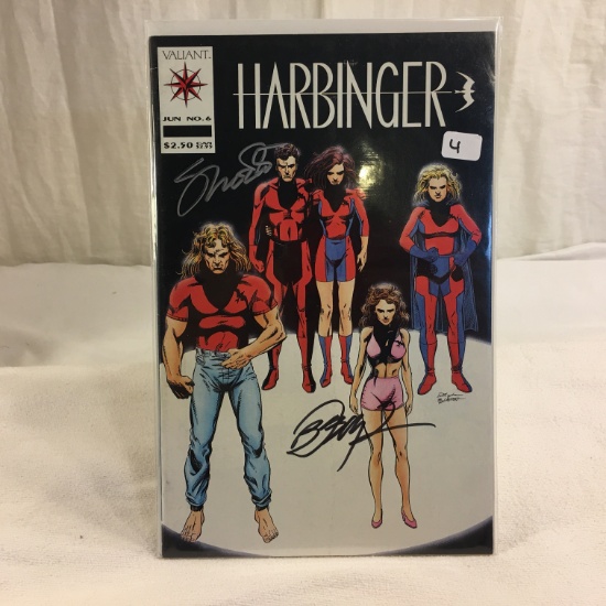 Collector Valiant harbinger #6 Hand Signed Autographed Comic Book