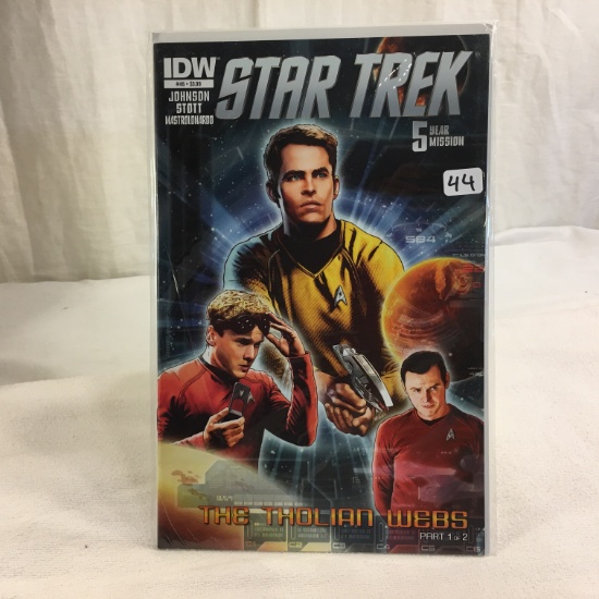 Collector IDW Star Trek 5 Year Mission #46 The Tholian Webs Part 1 Of 2 Comic Book