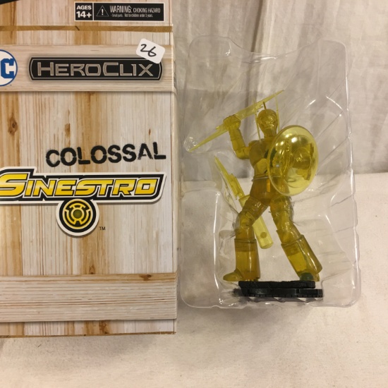 Collector 2017 Wizkids/Neca DC, Heroclix Colossal Sinestro Figure Box Size: 9"tall Box