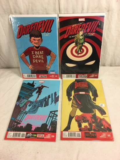 Lot of 4 Pcs Collector Marvel Comics Daredevil Comic Books No.25.26.27.28. Comic Books