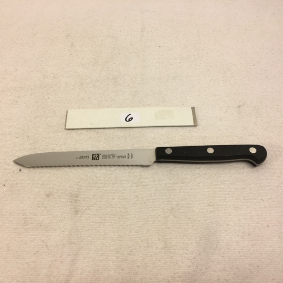 Collector Zwilling J.A. Henckles Twin Gourment Made in Japan Knife 5"Blade 9" Overall Size