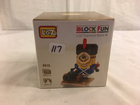 NIB Collector Loz Diamond Block iBlock Fun Despicable Me Minion #9615 640 pcs Box: 4"x4"