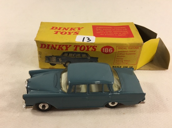 Collector Vintage Dinky Toys No.186 Mercedes Benz 220 SE Made in England By meccano W/Box