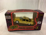 Collector 1995 Road Champs Police Series DieCast Metal & Plastic 1/43 Scale NYC Taxi 7N39