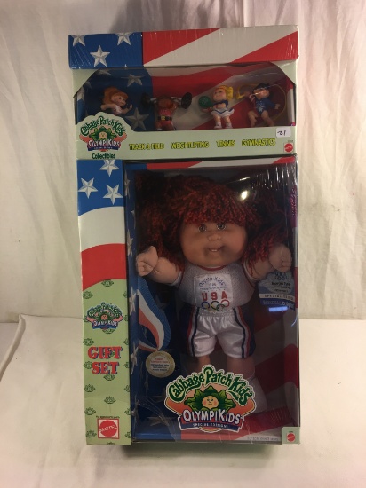 New Sealed Plastic Cabbage Patch Kids Olympikids Special Edt. Track & Field Gift Set Size:22.5"Box