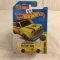 Collector NIP Hot wheels Mattel 1/64 Scale DieCast & Plastic Parts '67 Auston Mini Van 10/10 Car