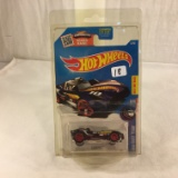 Collector NIP Hot wheels Mattel 1/64 Scale DieCast & Plastic Parts 'Carbonic Race Team 5/10 Car